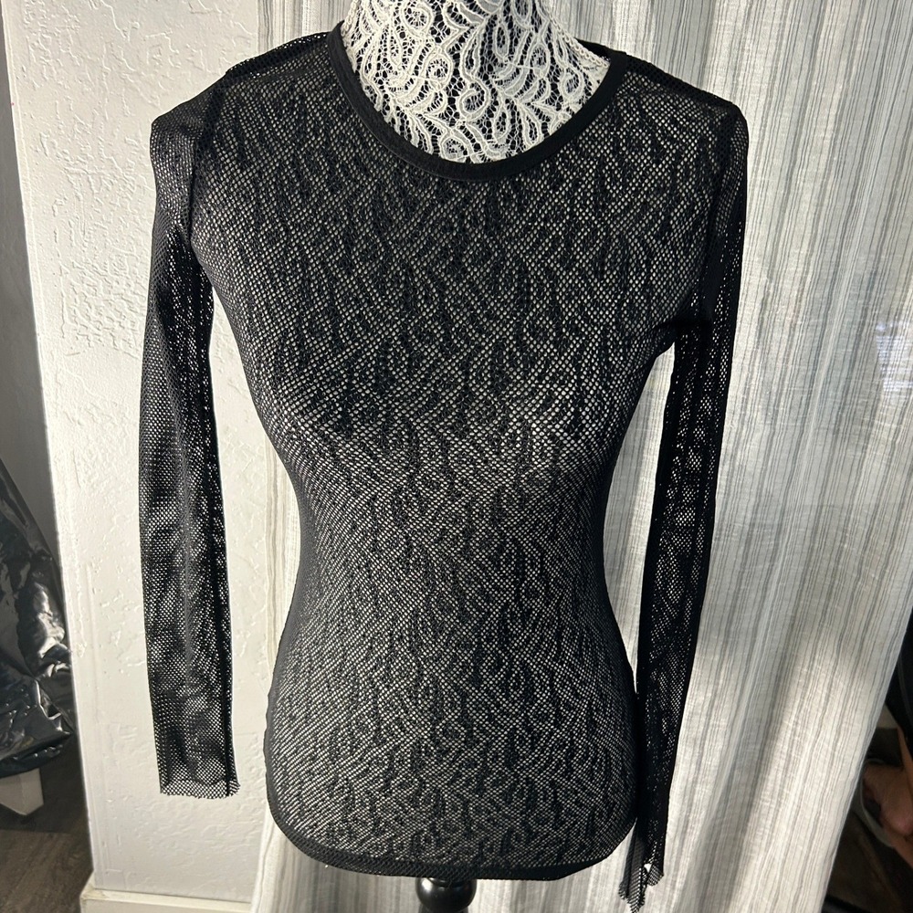 Hot Topic Sheer Lace Mesh Long Sleeve Womens Small Black Goth Y2K Top Fishnet